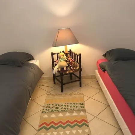 Sleeps 4 Air Con Wifi Apartamento Cannes