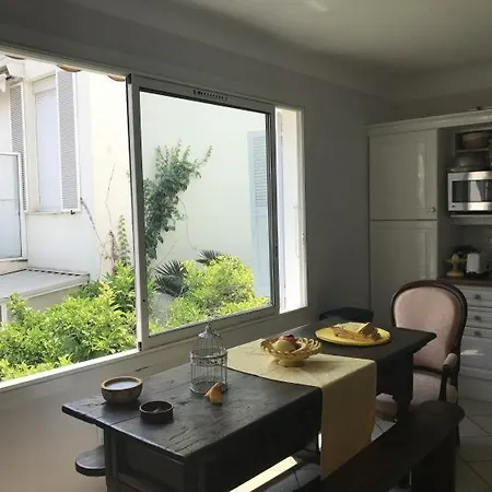 Sleeps 4 Air Con Wifi Apartamento *