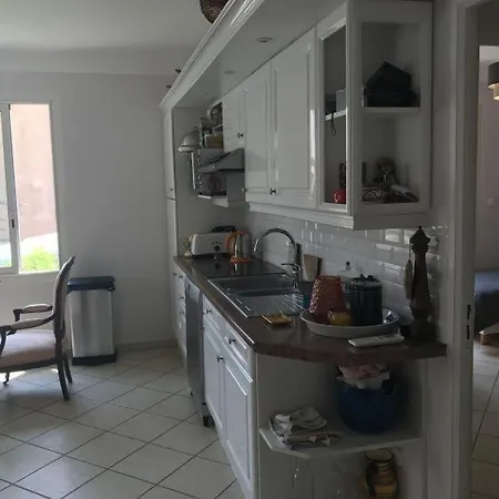 Apartamento Sleeps 4 Air Con Wifi Cannes